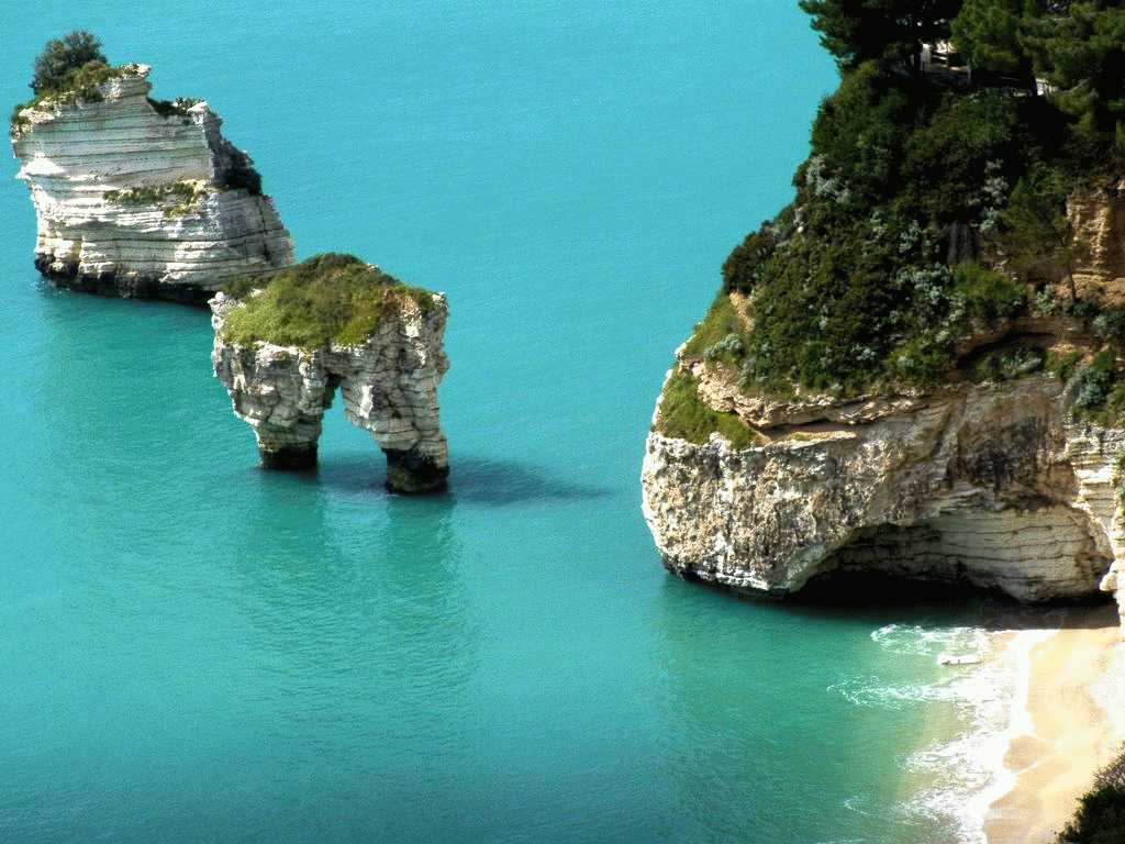 Vieste Mattinata, Baia delle Zagare